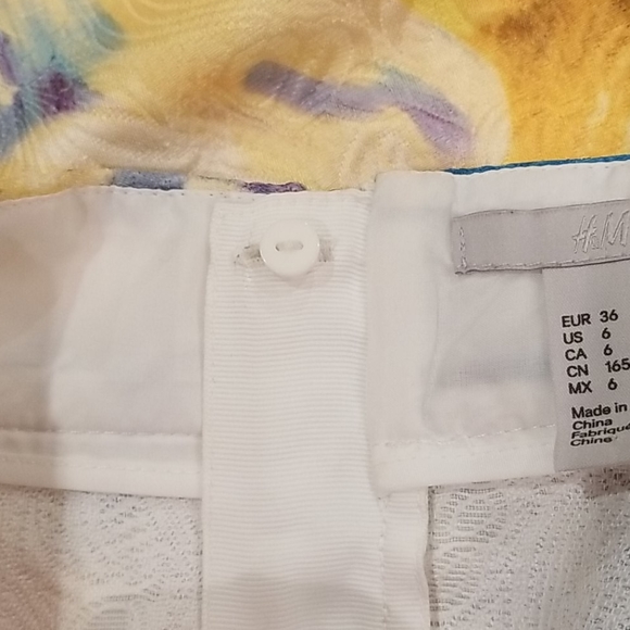 🎨Watercolor H&M Skirt🎨 - Picture 9 of 9